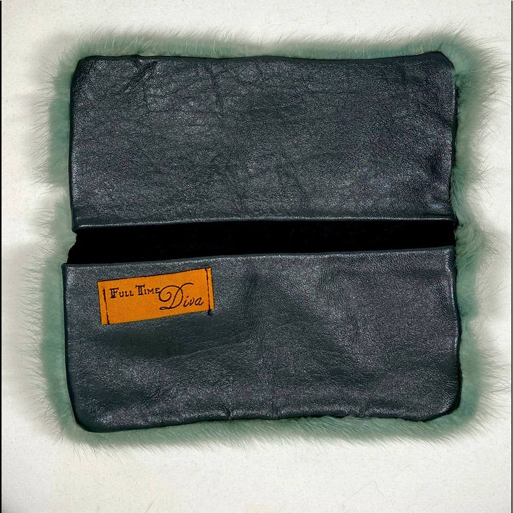 Fur wallet/phone Holder genuine mink - Picture 3 of 3
